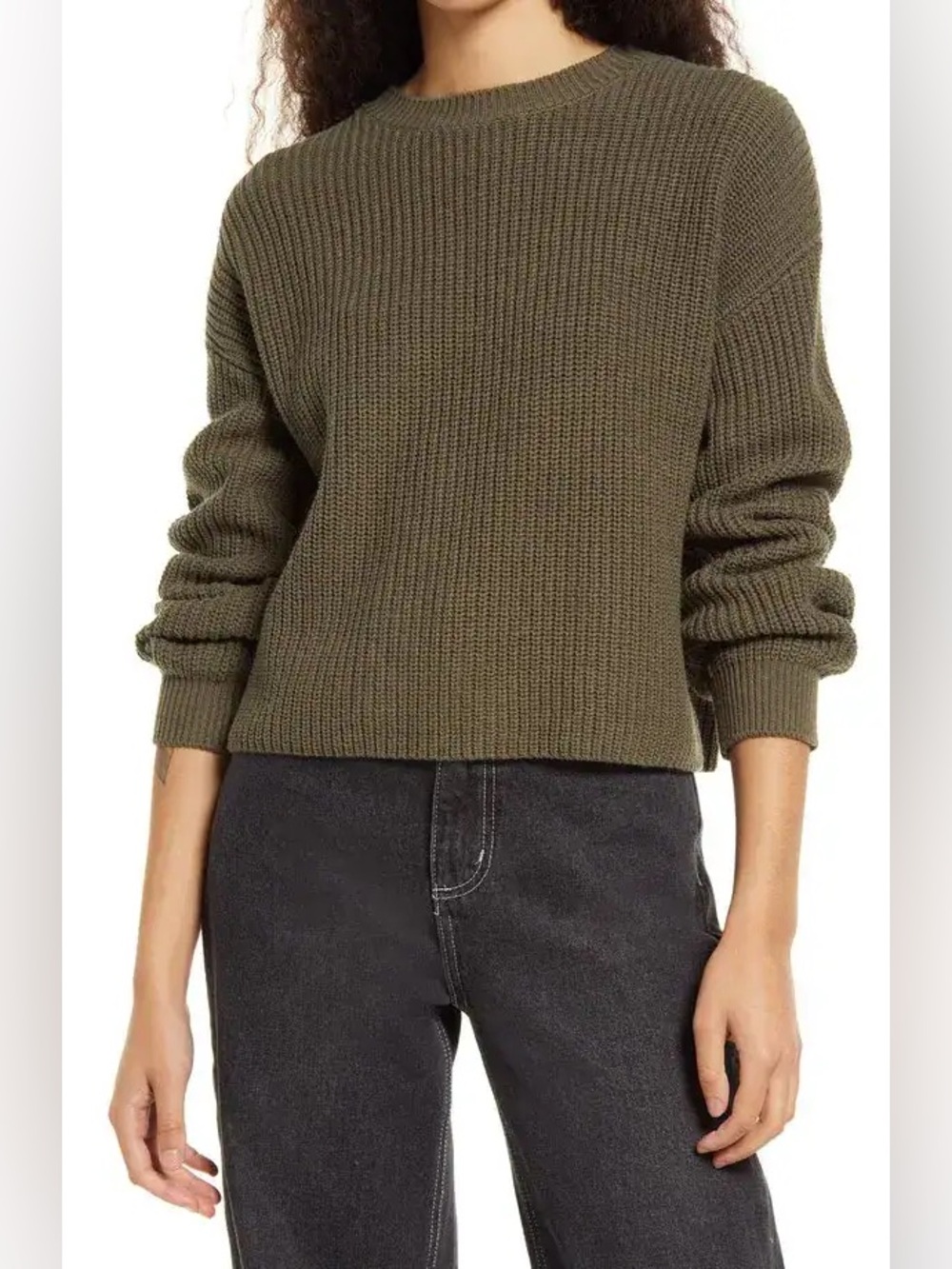 BP Sarma Cropped Crewneck